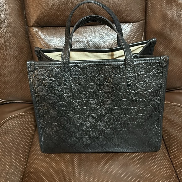 Valentino By Mario Valentino Black Crossbody Bag - Picture 3 of 11